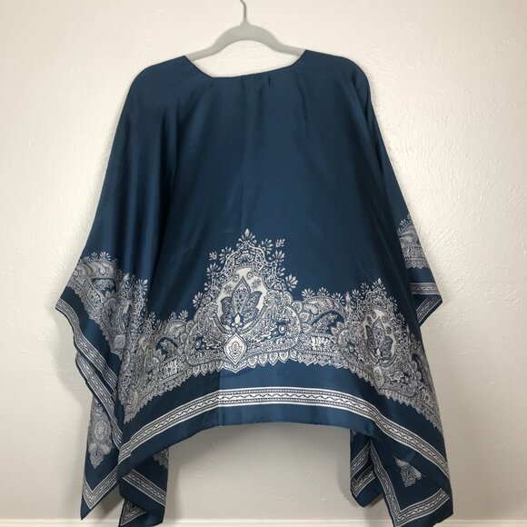 Talbots Blue and Cream 100% Silk open front water fall Shrug - Picture 5 of 6